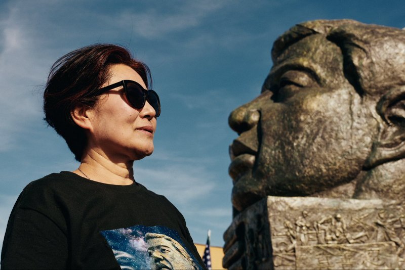 RT @LSPactual: #自由雕塑公园 今天发布了陈维明@CHENWEIMING2017 老师的最新雕塑作品“仰望星空