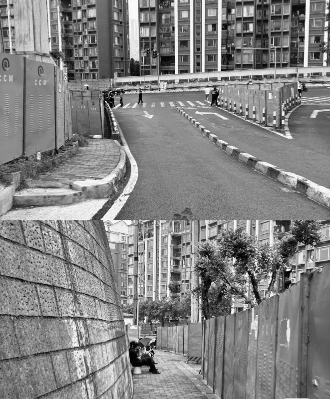 6月11日，重庆“山姆打包哥”虐狗抗议现场小区路段被围挡封闭，张贴着没有施工方公章的施工公告，现场有警察和安保人员驻守查看原文📝 引用推文:重庆“山姆打包哥”虐狗事件后续，6月11日，有网友拍摄到，涉事小区周边出现大面积围挡设施，多层围栏将小区外围区域层层围起