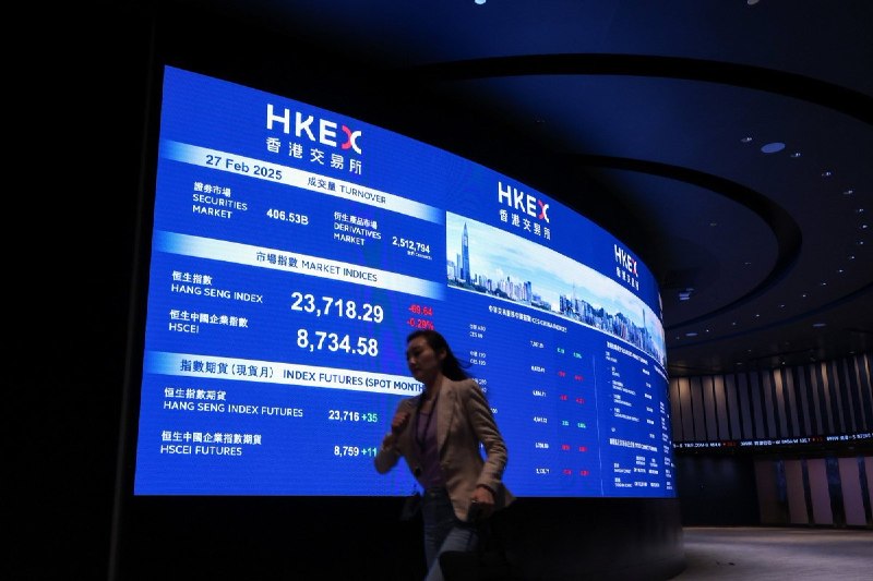中国互联网巨头估值跌至历史低位，投资者仍未回流7月3日，据彭博社报道，尽管中国大型互联网公司的估值已降至历史低位，但市场情绪依然低迷，投资者回流迹象并不明显