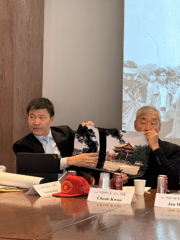 RT @ZhouFengSuo: 多伦多大学学生组织的“天安门：从香港到多伦多”讨论会气氛热烈、参与踊跃